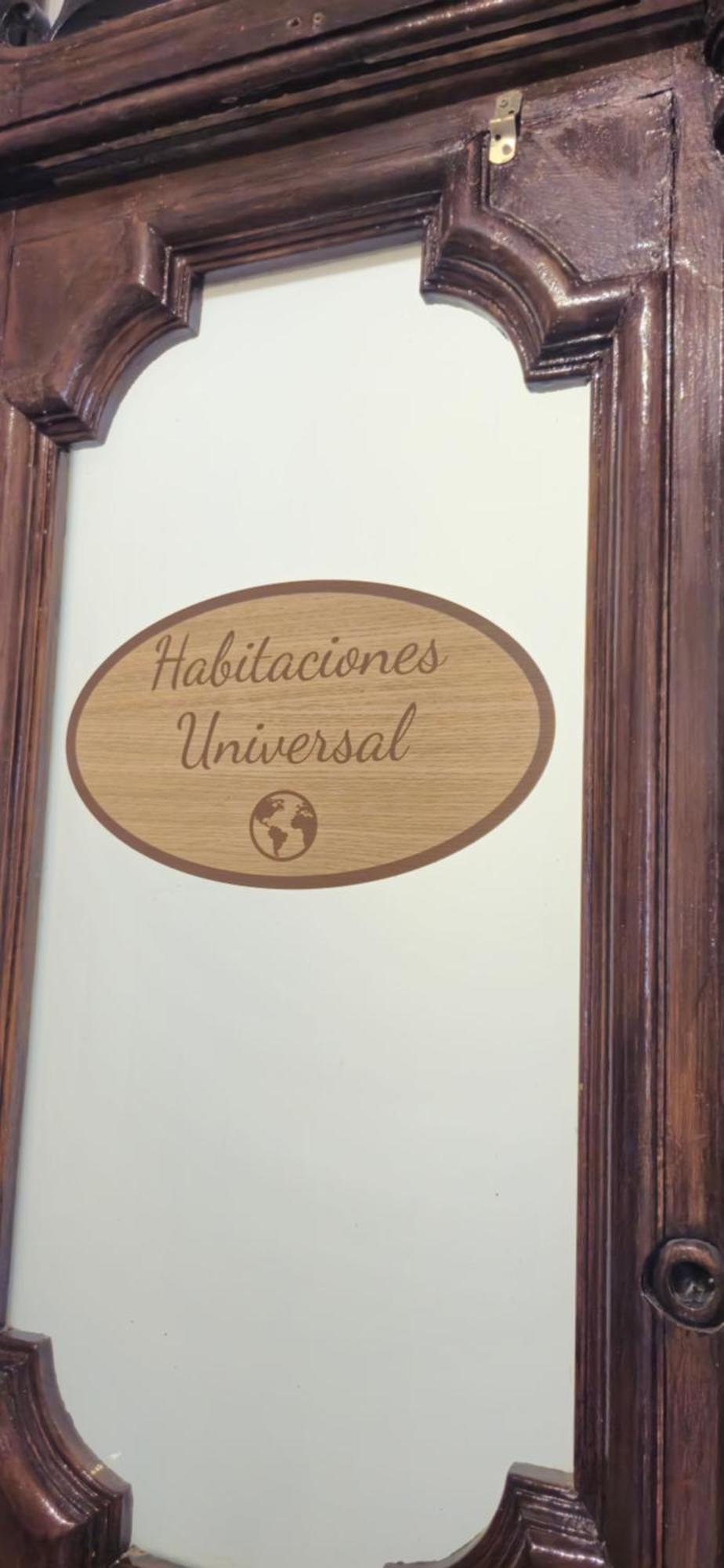 Habitaciones Universal Madrid Exterior foto